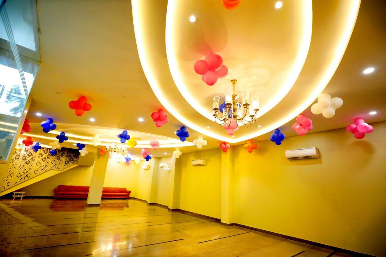 Taj Sojourn Bed and Breakfast Agra  Εξωτερικό φωτογραφία