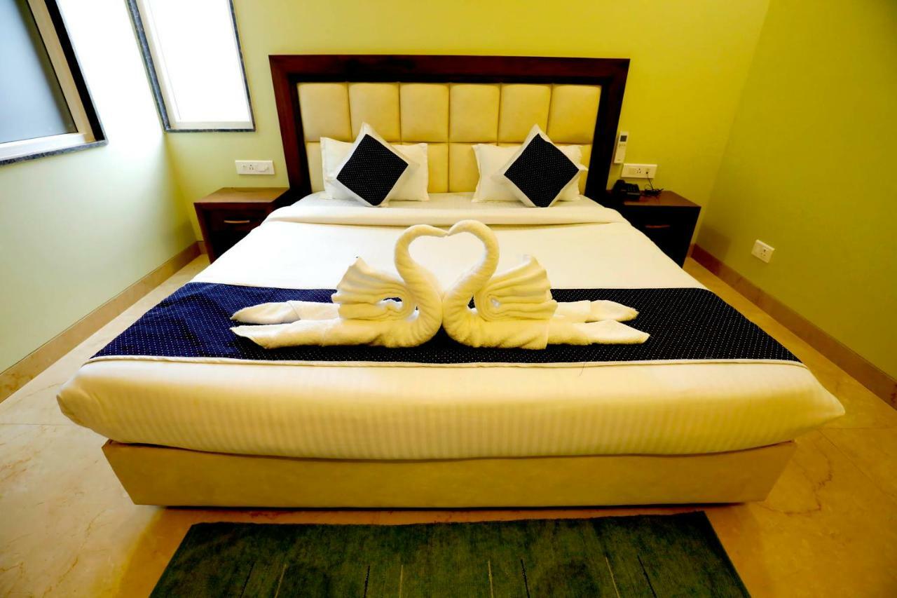 Taj Sojourn Bed and Breakfast Agra  Εξωτερικό φωτογραφία